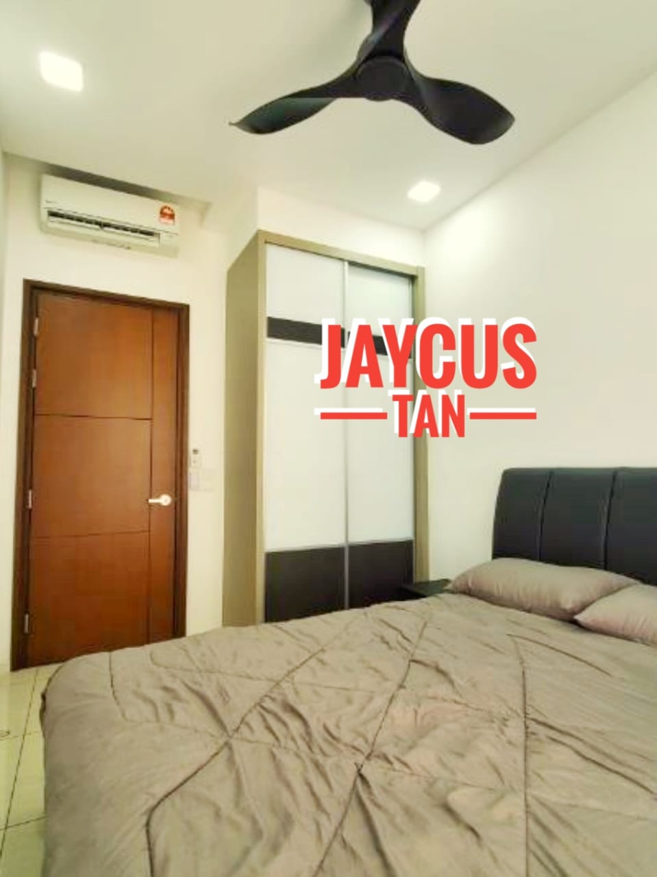 Queens Residences Waterfront 1B-15-12 Rm1-2M - photo 13