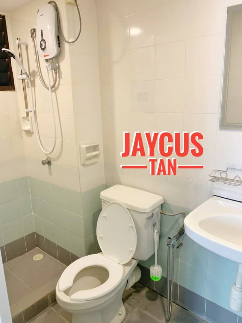 Midlands Condo Rm1800 - photo 11