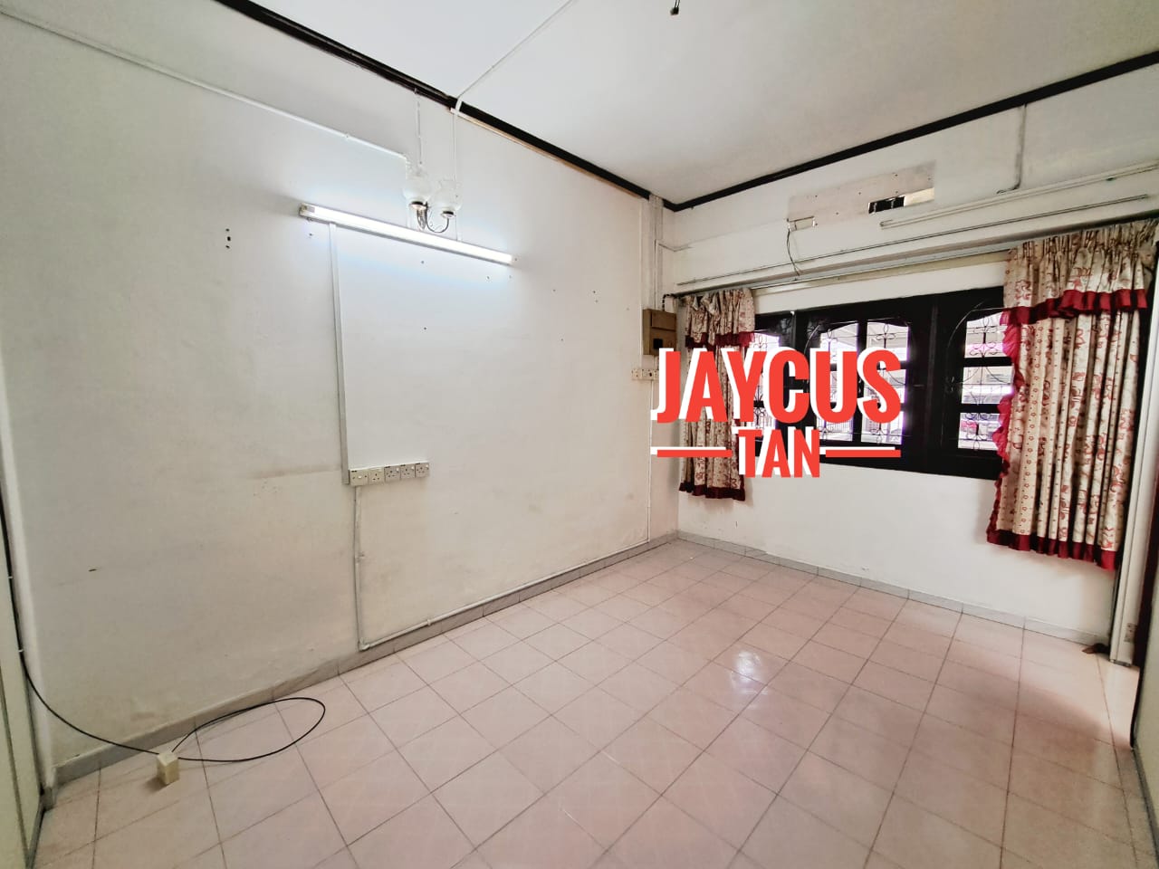 Solok Jones Rm1-05M - photo 2
