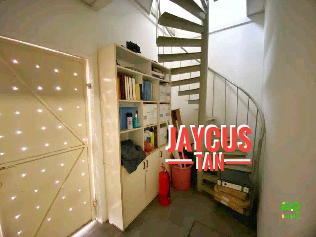 Jalan Jones Rm1-85M - photo 2