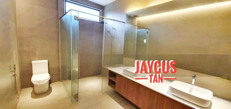 PT Jalan Tunku Abdul Rahman Rm8-5M - photo 5