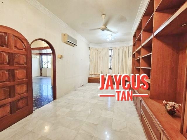 PT Taman Jesselton RM5-8Mil - photo 13