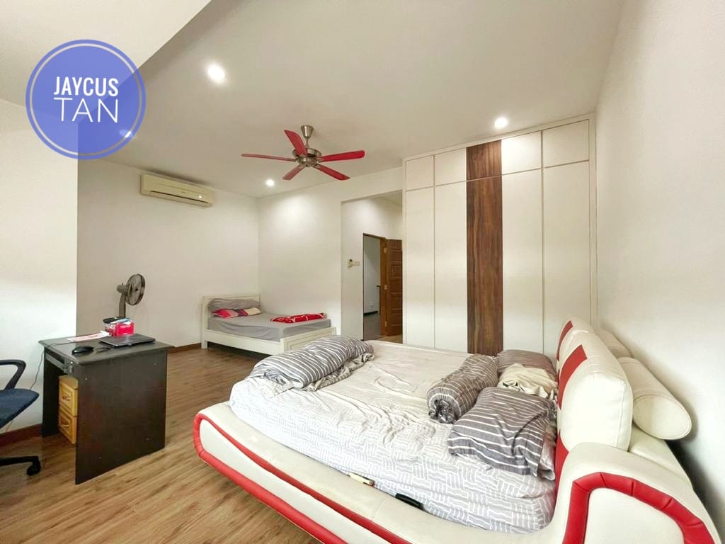 PT Lebuh Midlands Rm1-88Mil - photo 8