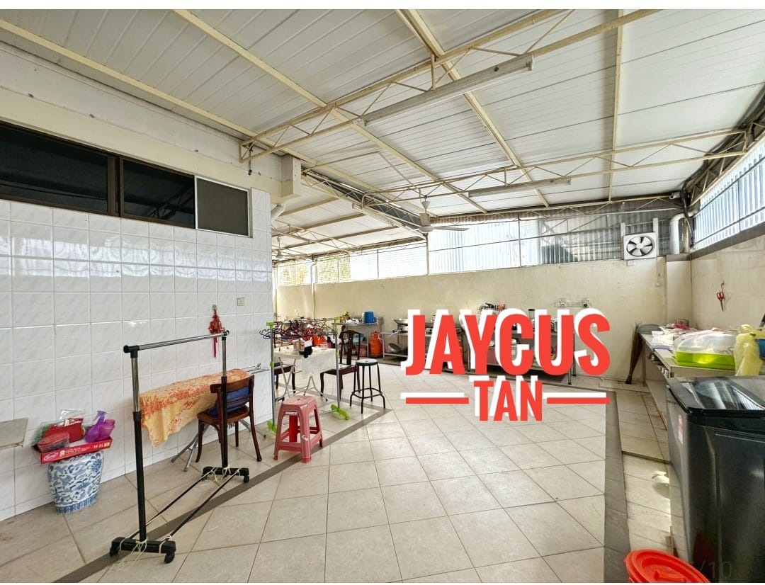 PT Jalan Kebun Bunga RM1-78Mil - photo 3
