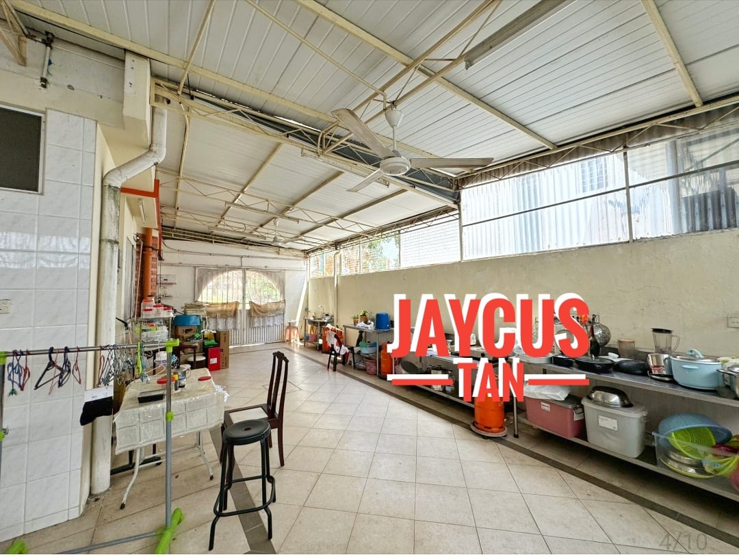 PT Jalan Kebun Bunga RM1-78Mil - photo 6