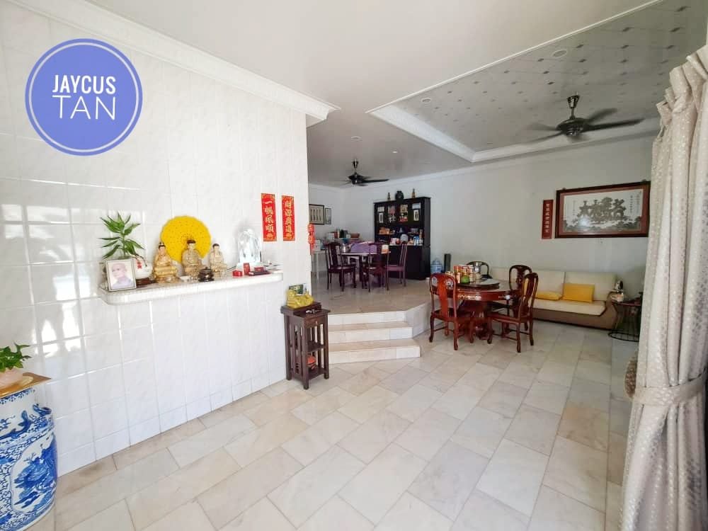 PT Jalan Kebun Bunga RM1-78Mil - photo 8