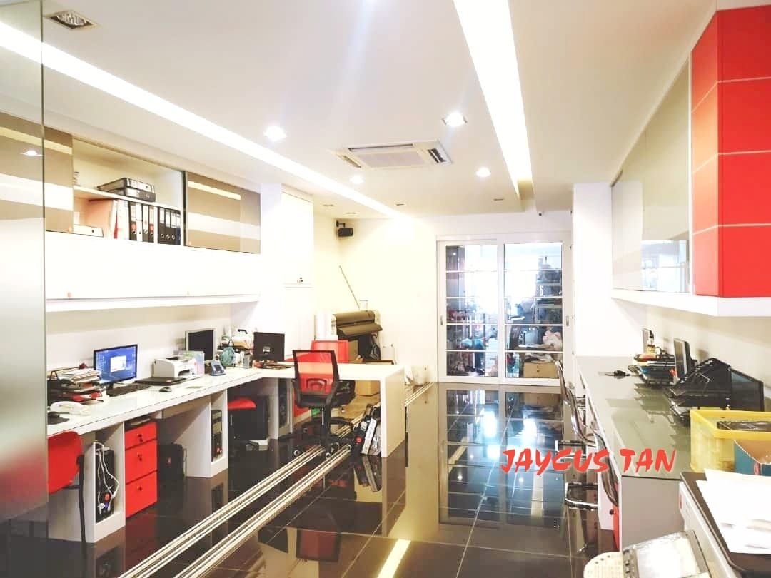 PT Jalan Jones Rm2-35Mil PG - photo 4