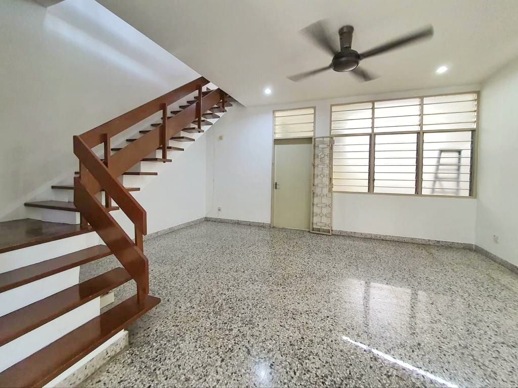PT Solok Midlands Rm1-7Mil PG - photo 2