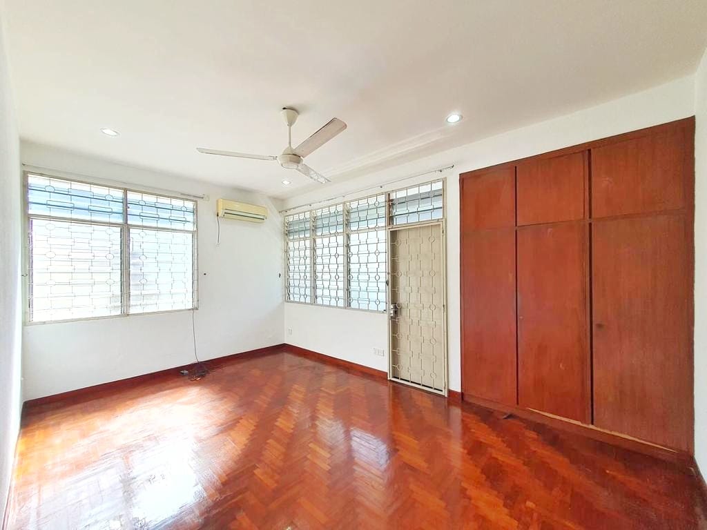 PT Solok Midlands Rm1-7Mil PG - photo 6
