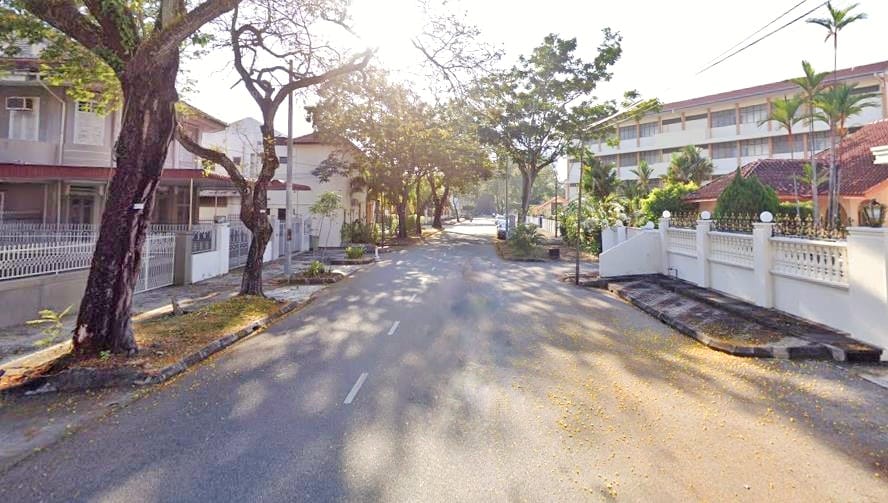 PT Jalan Padang Victoria Rm1-5M PG - photo 13