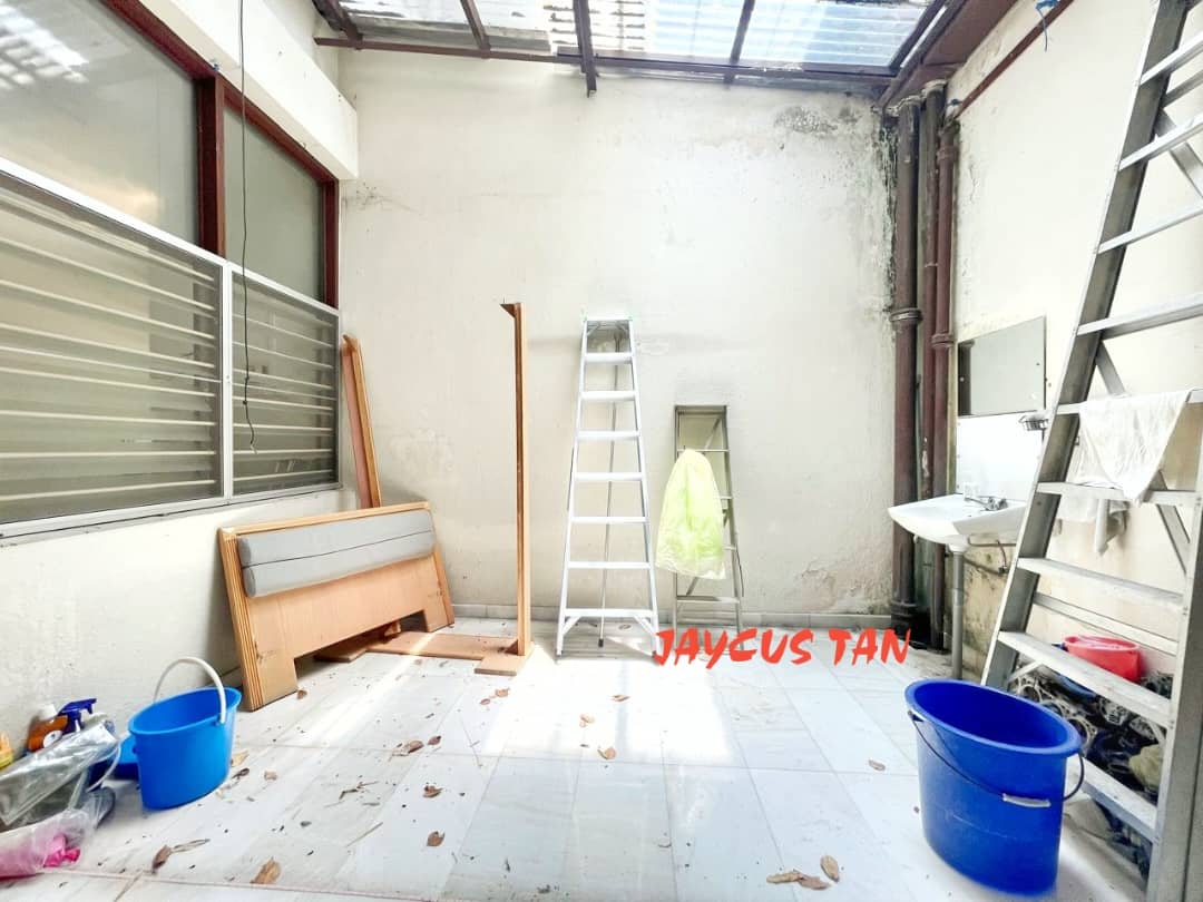 PT Lebuhraya Pykett Rm1-5M - photo 10