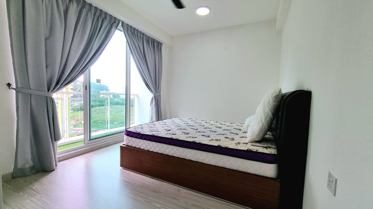 Skyridge Garden Condo Rm2300 - photo 10