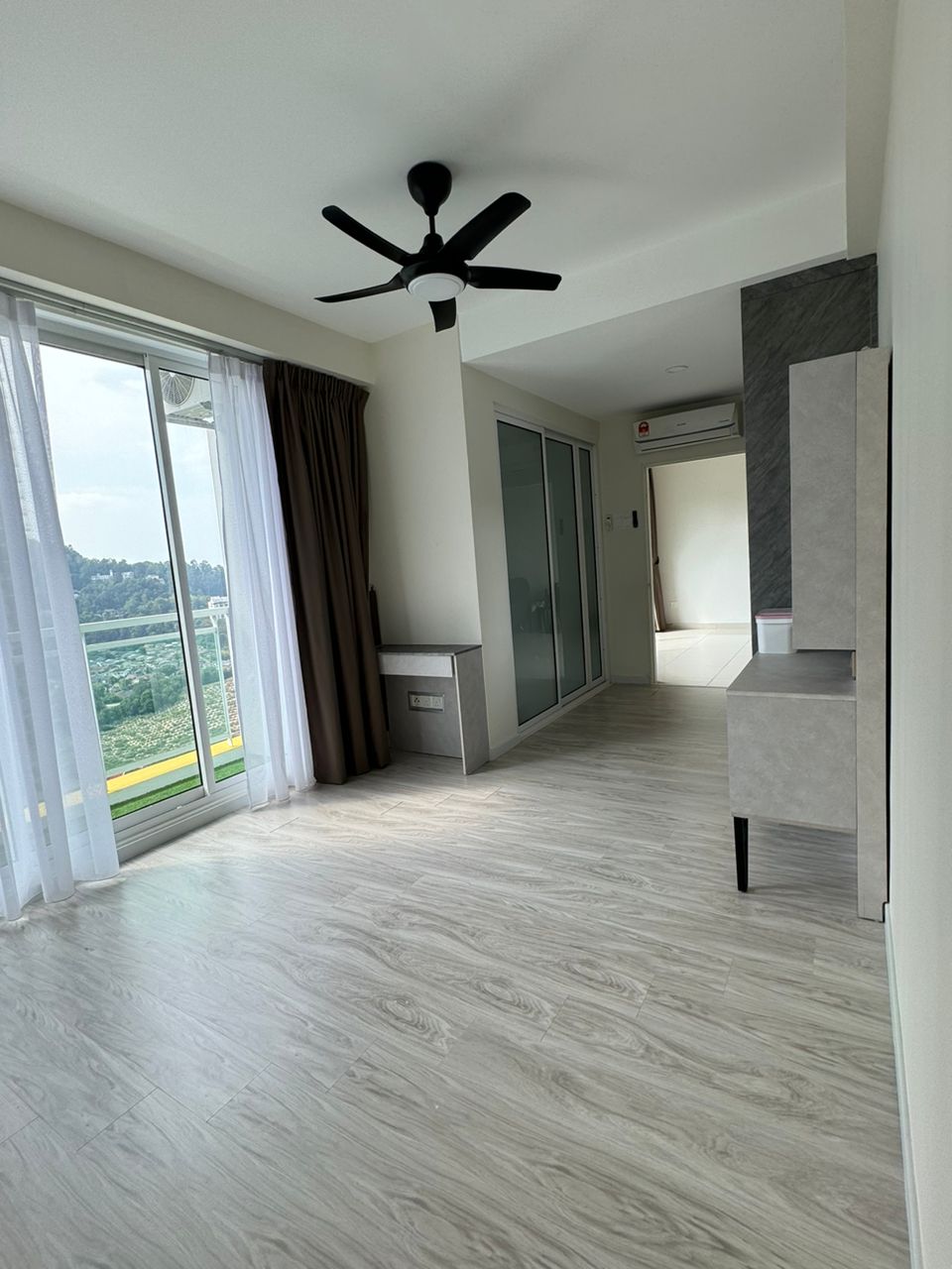 Skyridge Garden Condo Rm2200 - photo 6