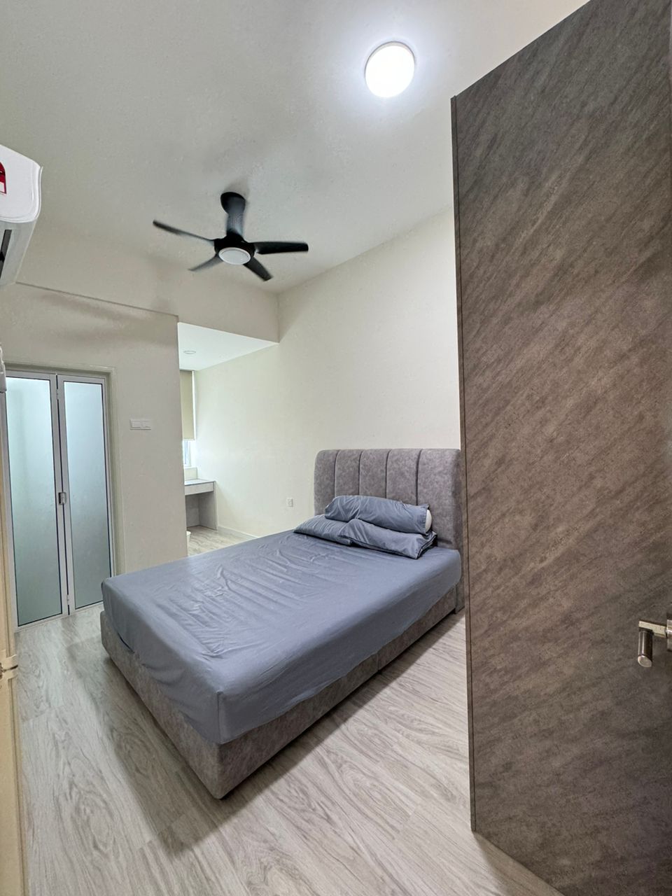 Skyridge Garden Condo Rm2200 - photo 10