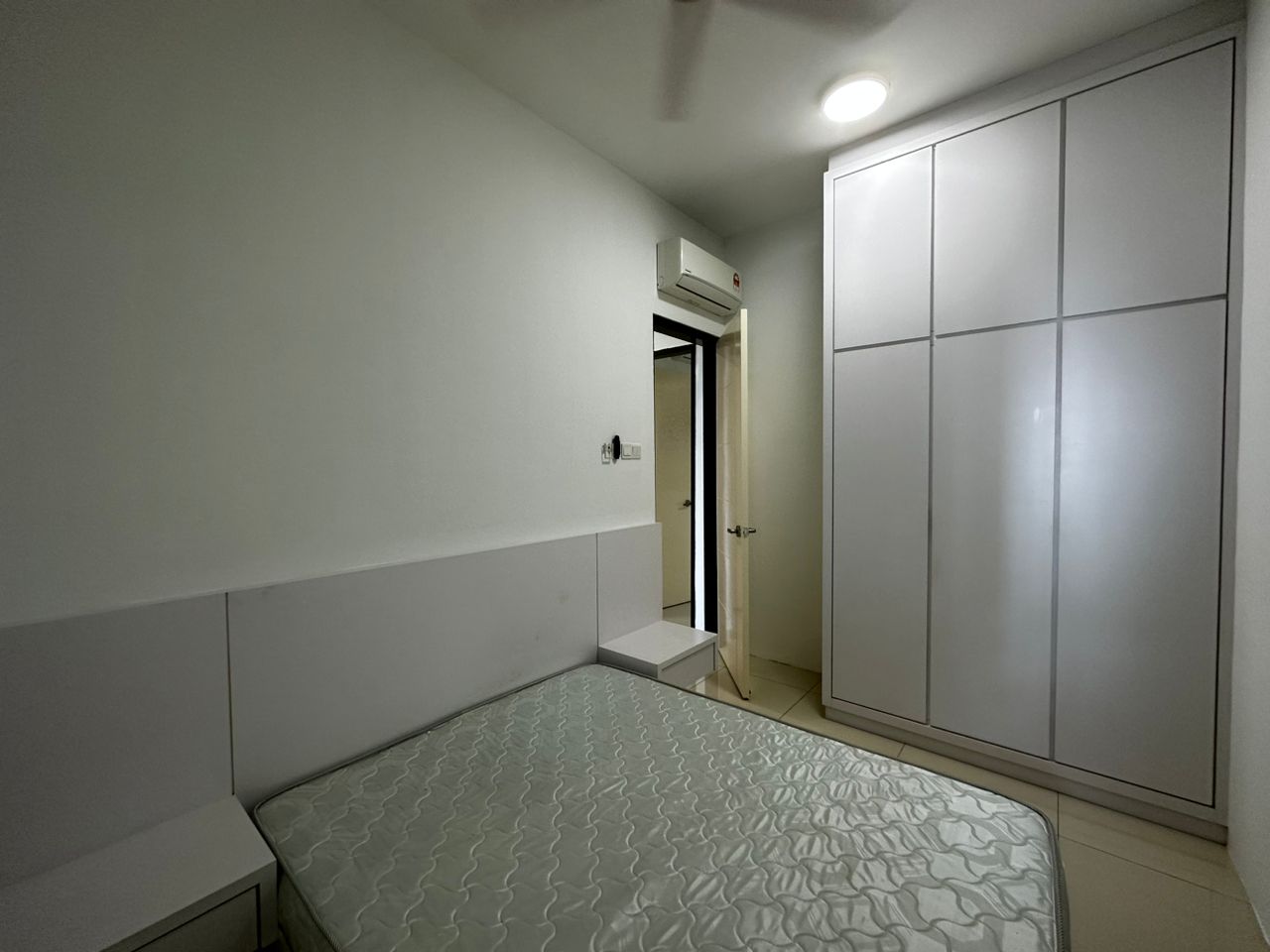 Mont Residence Condo Rm2200 - photo 5