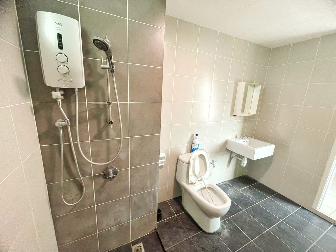 PG Arena Residence RM2200 - photo 5