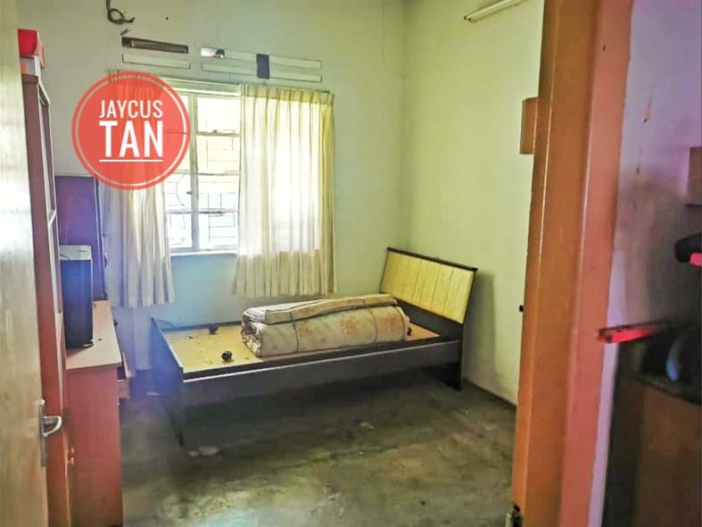 M Jalan Cheeseman - photo 4