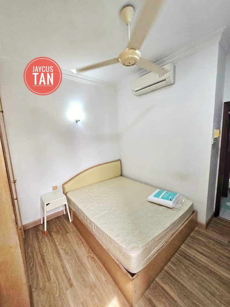 M Gurney Park Condominium RM2200 - photo 5