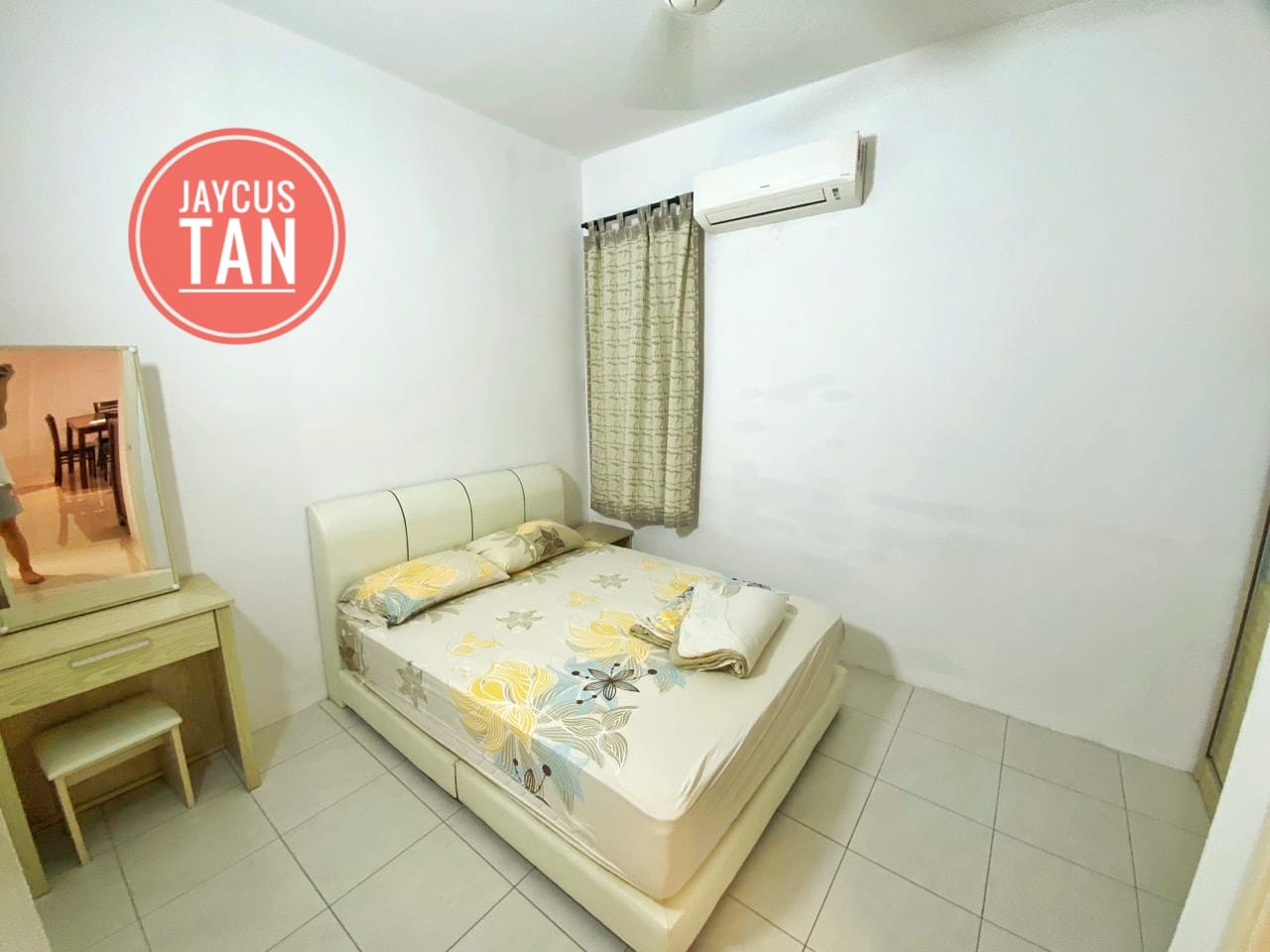 M The Peak Residence - photo 3