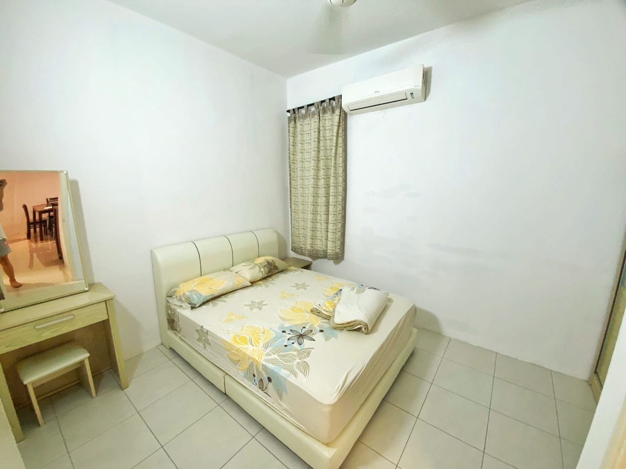 PG The Peak Residence - photo 4