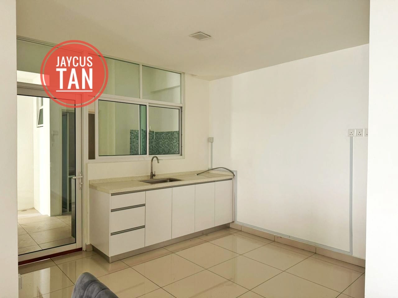 M Skyridge Garden Condo - photo 2