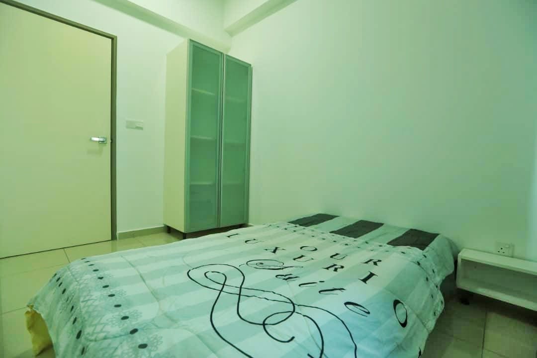 PG Solaria Residences RM1500 - photo 5