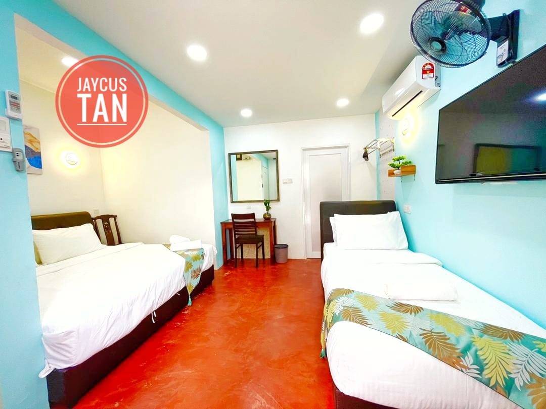 M LORONG BIRCH RM11,000 - photo 6