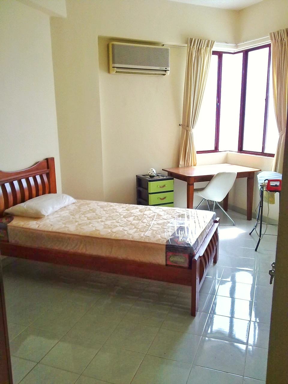 PG Marina Bay Condominium RM2400 - photo 4