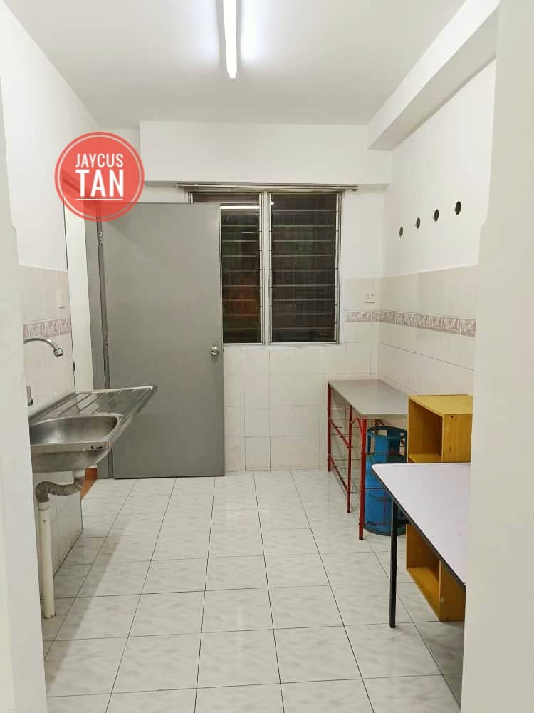 M Taman Kristal Apartment RM1000 - photo 4