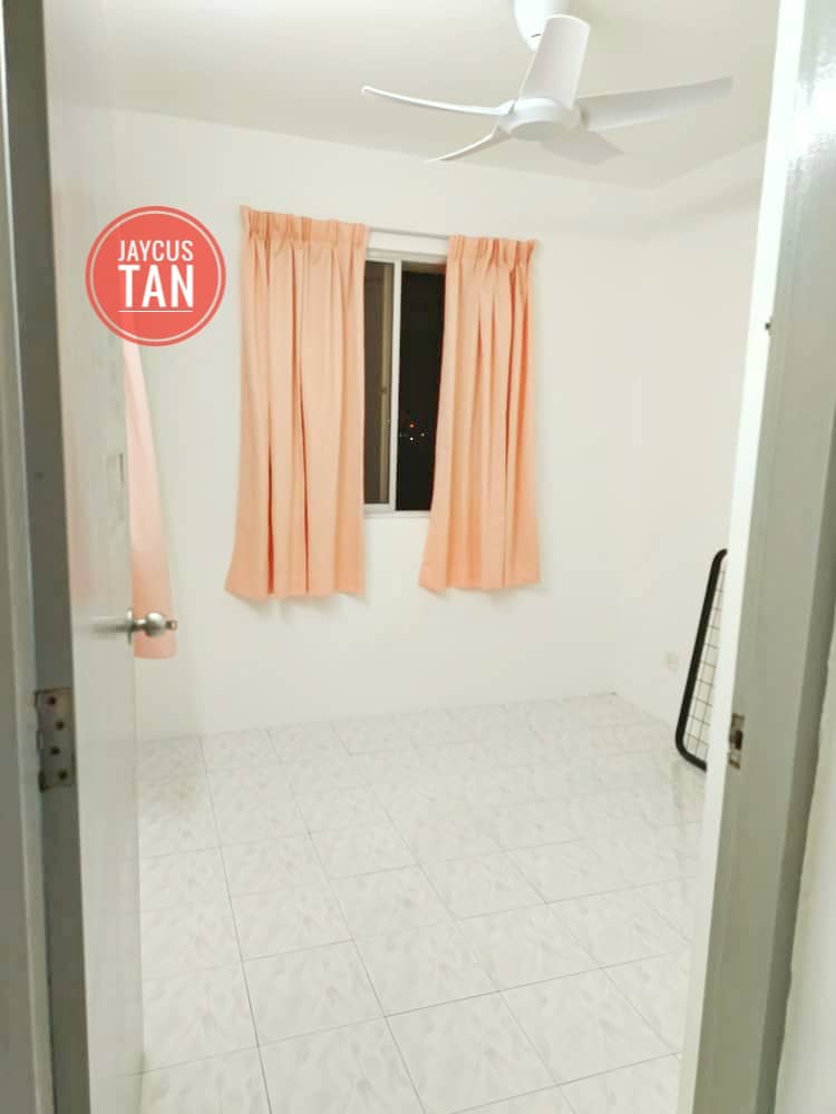 M Taman Kristal Apartment RM1000 - photo 5