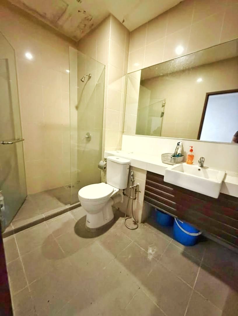 PG 118 Island Plaza Studio Furnish Renovate - photo 4