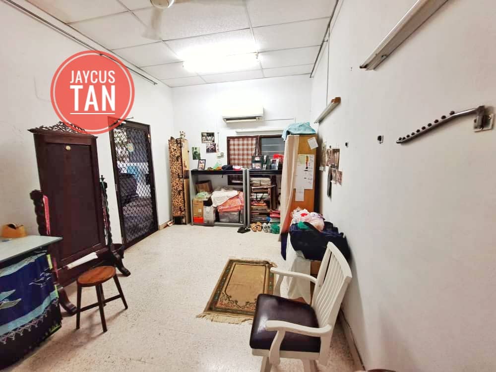 M Jalan Cheeseman - photo 6