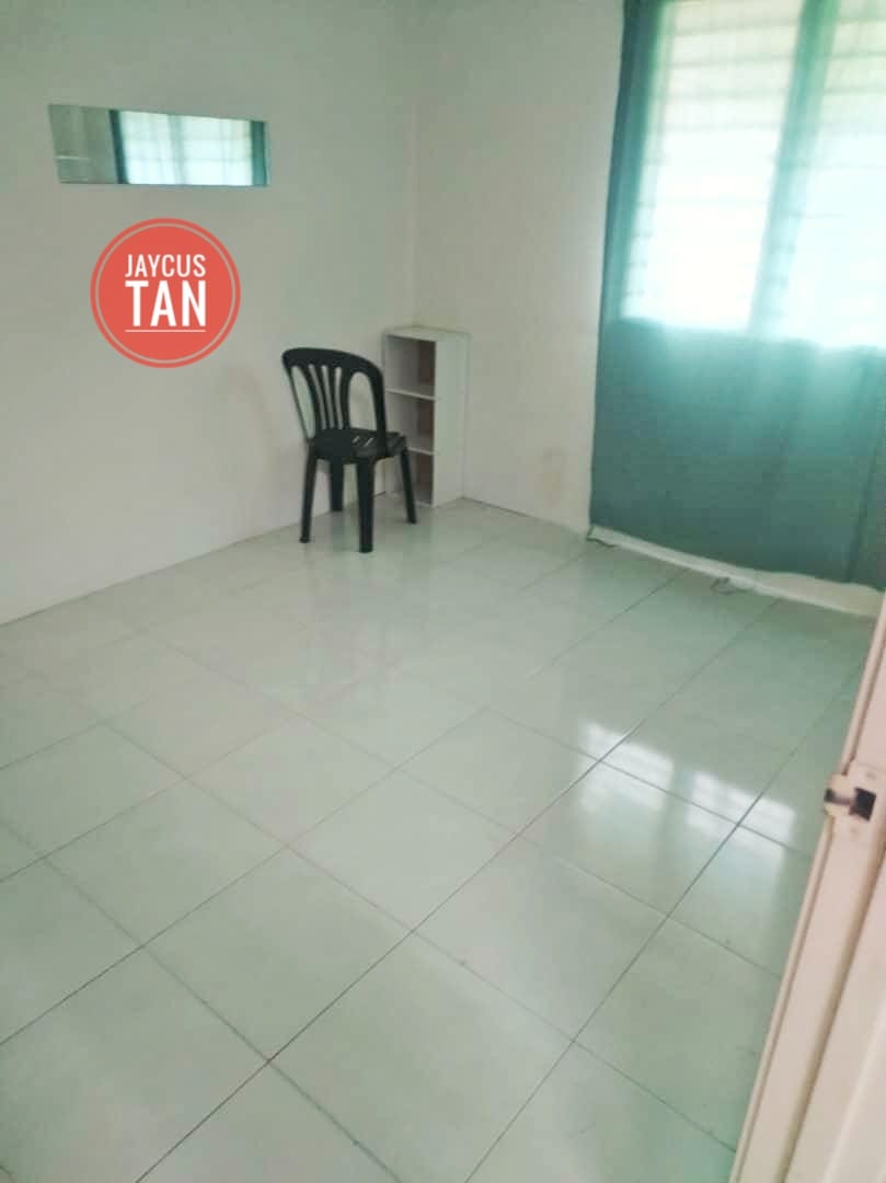 M Taman Bukit Erskine - photo 2