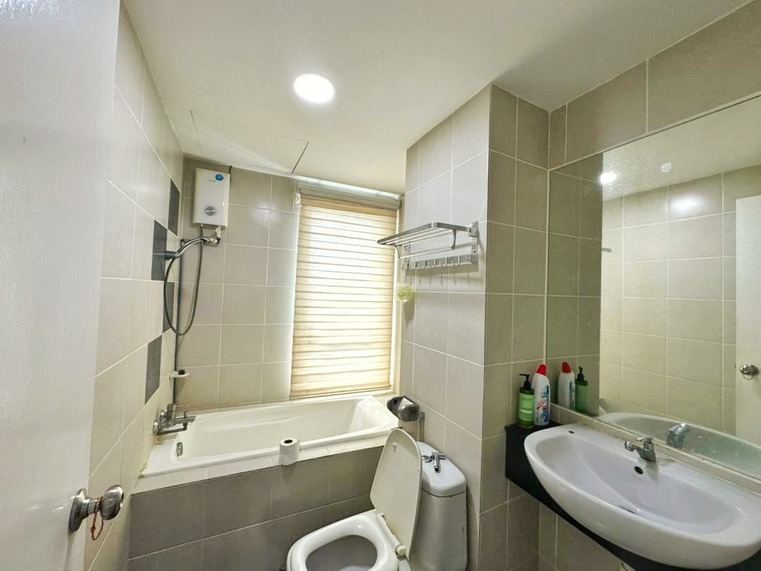 PG The Peak Residence - photo 7
