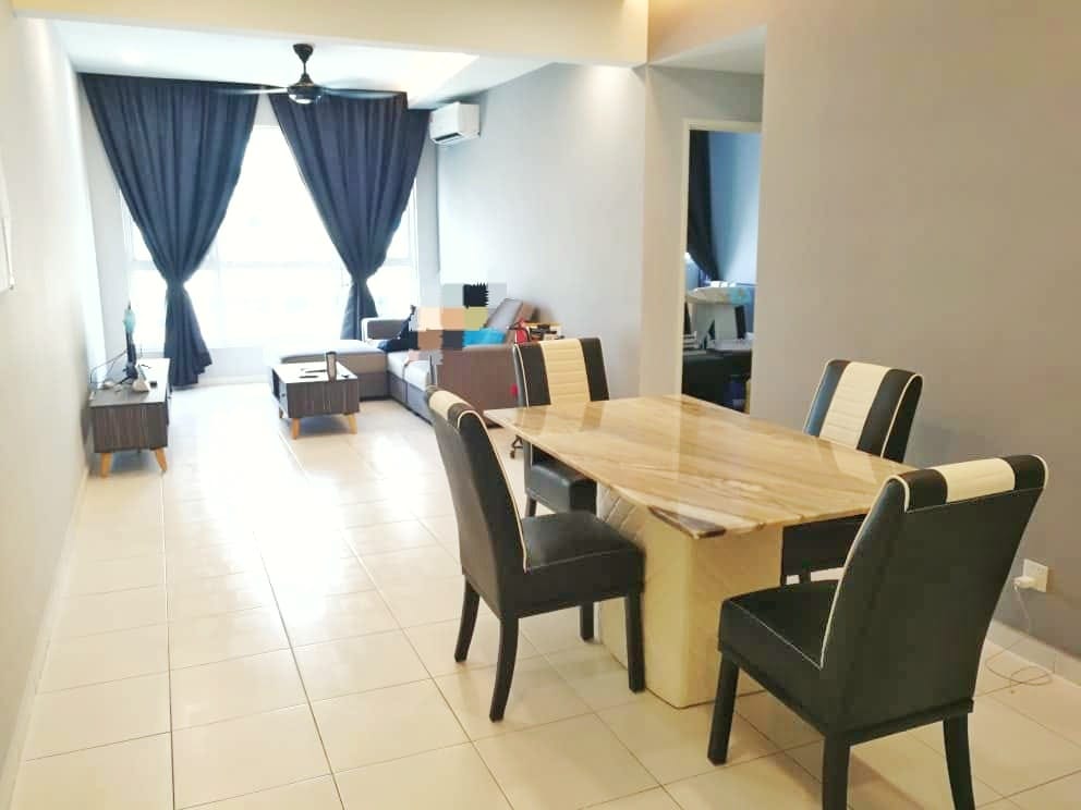 PG I-Santorini at Ta ...