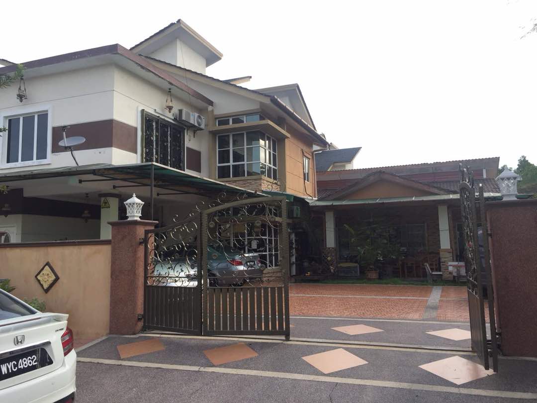 SEMI D - taman desa seri saujana - KAJAng - photo 2