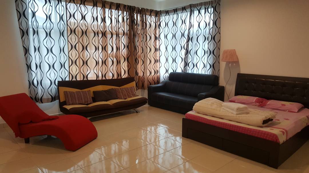 2 STOREY SEMI D - Taman Setia Impian - KAJANG - photo 2