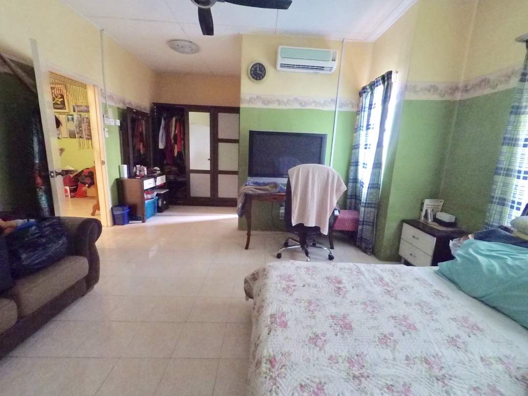 TAMAN UNIVERSITI - 2 STOREY - KAJANG - photo 5