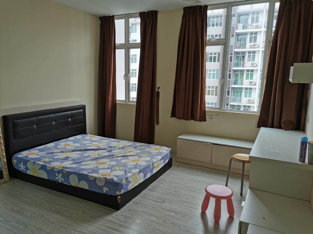 Starz Valley Studio4 for sale - photo 2