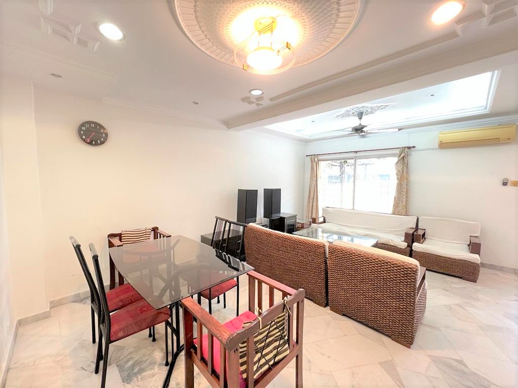 USJ 3 Double Storey Landed Furnished for Rent at Selangor USJ