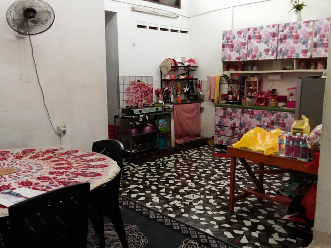 Sungai Way Single Storey House Bumi Lot by Jayden - photo 5