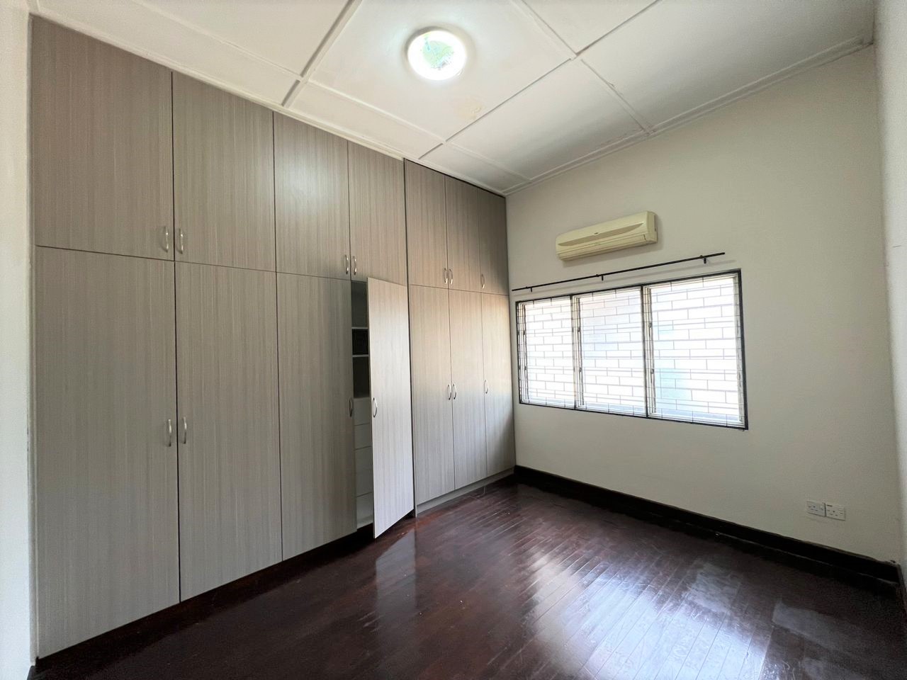 SS3 Single Storey Bungalow Petaling Jaya by Jayden - photo 4