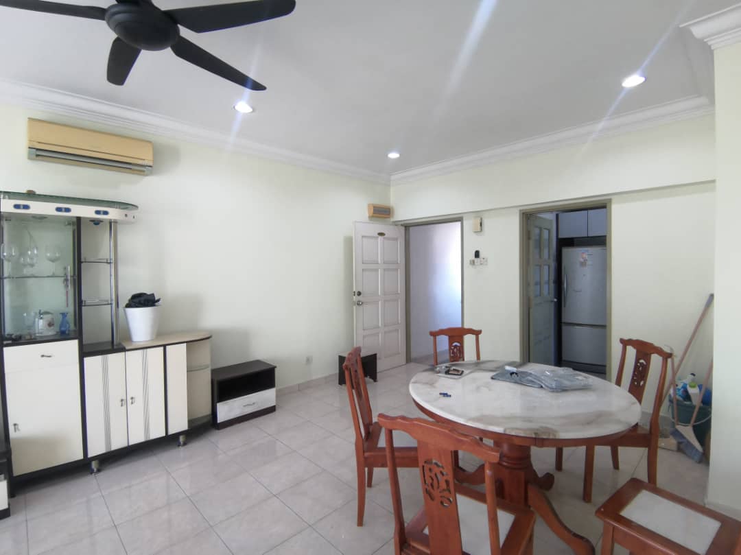 Kelana Mahkota Condo Corner Unit by Dionne - photo 4