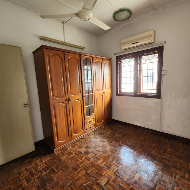 Double Storey Terrace House Wawasan 3 Puchong Jaya - photo 8