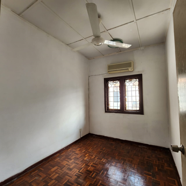 Double Storey Terrace House Wawasan 3 Puchong Jaya - photo 9