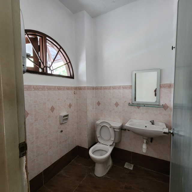 Double Storey Terrace House Wawasan 3 Puchong Jaya - photo 10