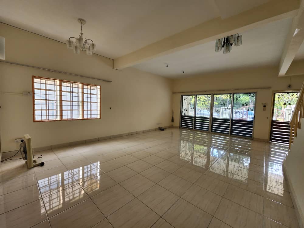 Double Storey Jalan Tmn Mutiara Puchong by JAY ANG - photo 2