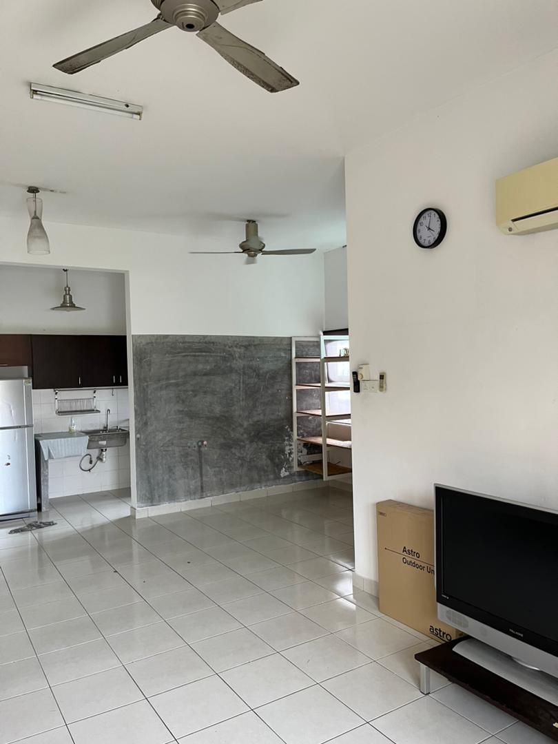 Pelangi Sentral Studio with Garden Kota Damansara - photo 2