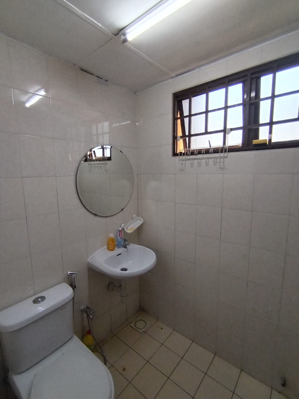 Palm Spring Medium Room Kota Damansara - photo 2