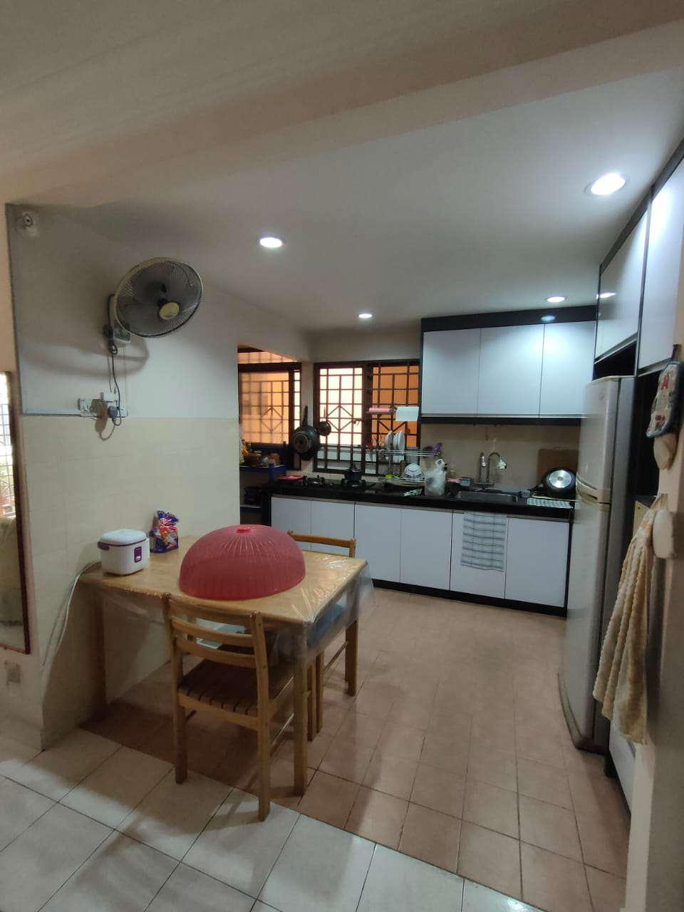 2311 2712 Palm Spring Fully Furnished - photo 2